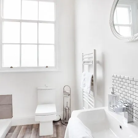 Melrose Yard-City Centre, Stunning&Spacious Apartments *